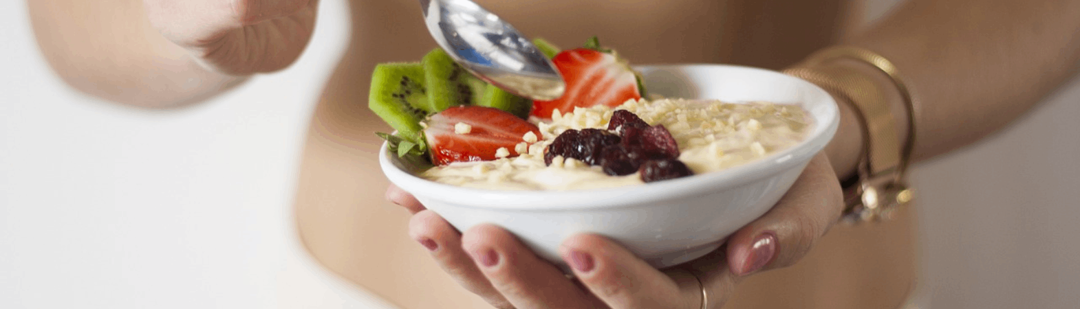 Podstawy zdrowej diety wątrobowej: co jeść a czego unikać?